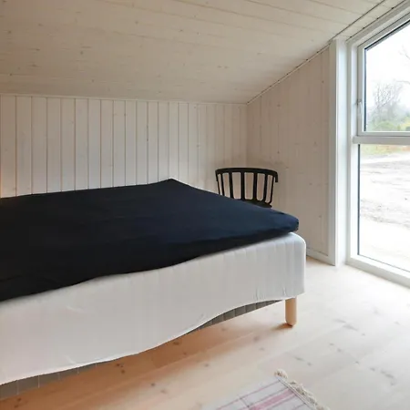 Dom wakacyjny Three-bedroom In