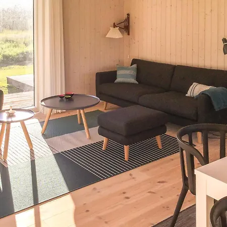 Dom wakacyjny Three-bedroom In Ebeltoft